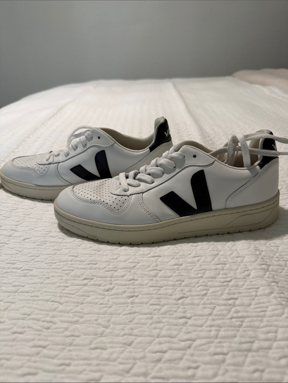 Veja V-10 Leather Sneaker in White/Black